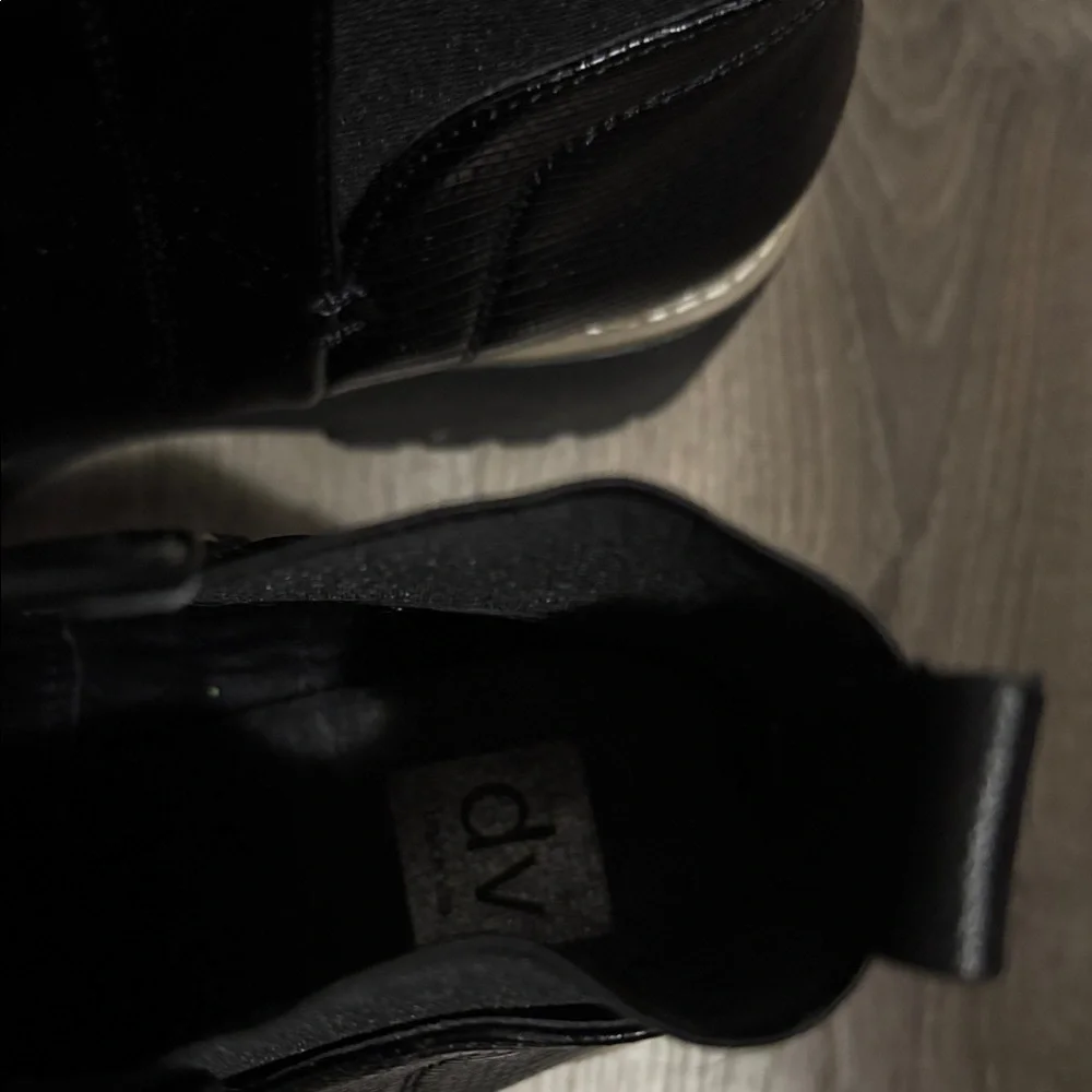 DV by dolce vita women’s Ankle Boots - Picture 2 of 3